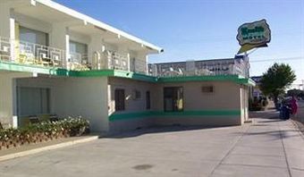 Knolls Motel