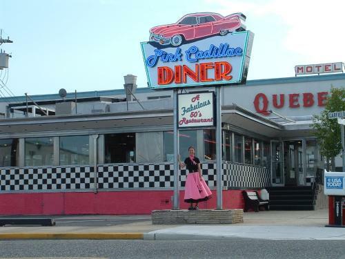 Quebec Motel