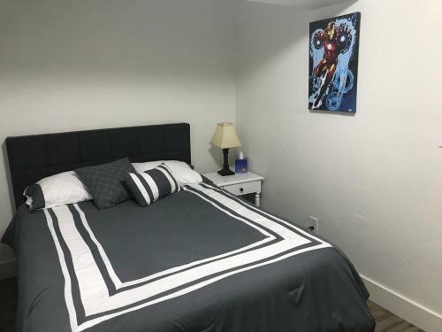 Apartamento Blue Spruce On Main - Convenient Location - 4bd Remodeled