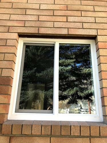 Apartamento Blue Spruce On Main - Convenient Location - 4bd Remodeled