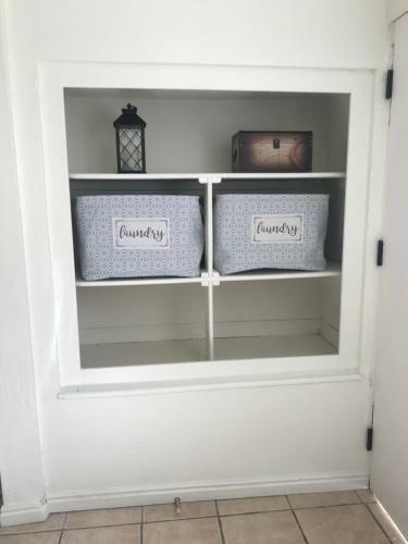 Apartamento Blue Spruce On Main - Convenient Location - 4bd Remodeled