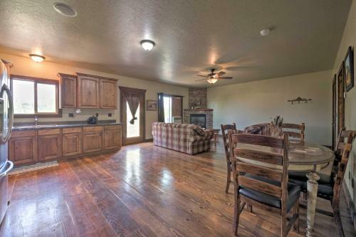 Well-appointed Sterling Casita With Full Kitchen!