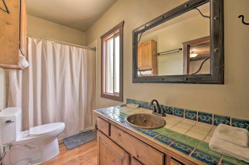 Well-appointed Sterling Casita With Full Kitchen!