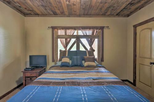 Well-appointed Sterling Casita With Full Kitchen!
