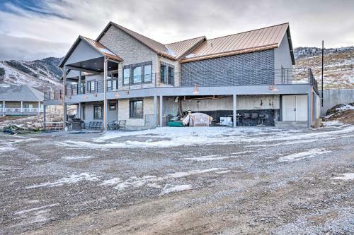 Newly Built Tooele Villa With Stunning Views!
