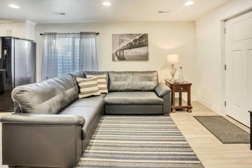 Apartamento New Furnished 2bd Apt! Great For Long Stays