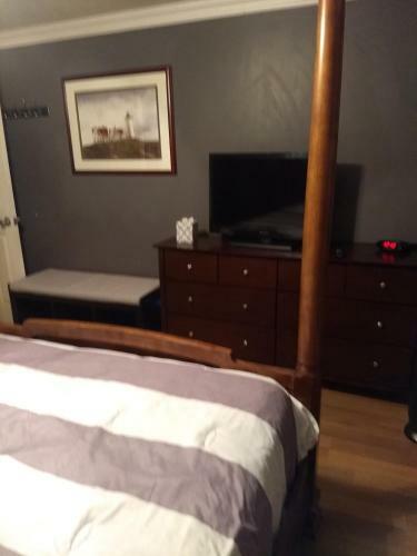 Curt's Cozy Room Rentals