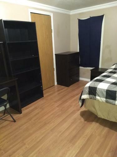 Curt's Cozy Room Rentals
