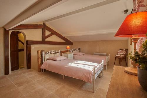 Manor House La Tour D'arm�ne