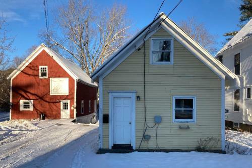 Little Yellow Bungalow