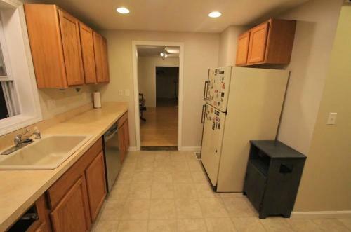 Superp South End Apartment