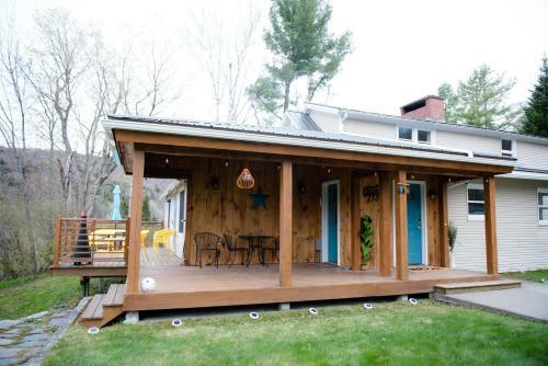 Stunning Lake Front! Modern+chic+cosy Pet Friendly