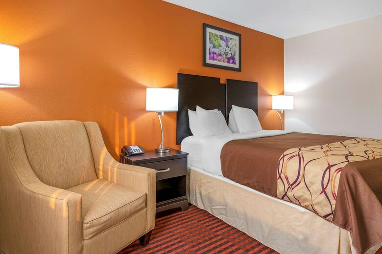 Hotel Rodeway Inn Coopersville
