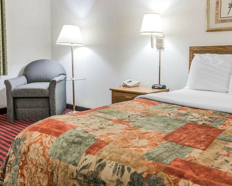 Hotel Rodeway Inn Coopersville