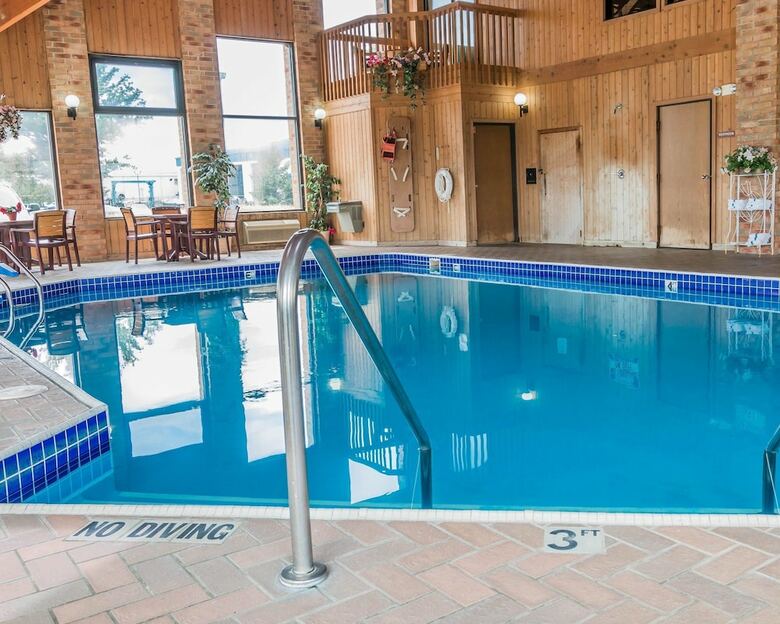 Hotel Rodeway Inn Coopersville