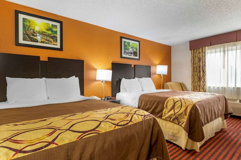 Hotel Rodeway Inn Coopersville
