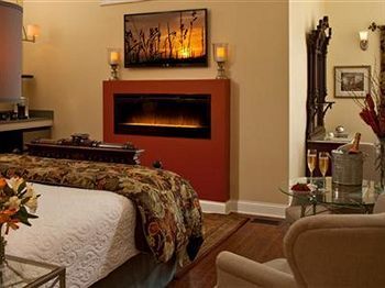 Castle In The Country Bed & Breakfast Inn
