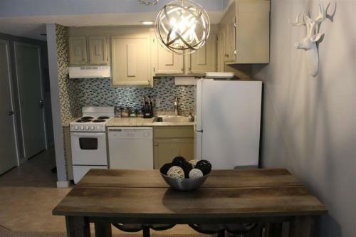 Apartamento Walk To Mt. Snow-spa-pool-fireplace