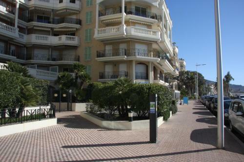 Apartment Victoria Palace Sea View