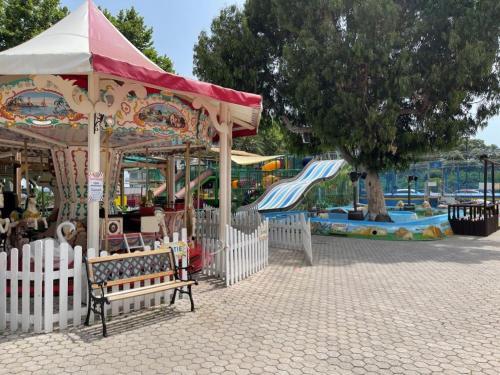 Apartamento Location Saisonni�re Menton 50 M Des Plages