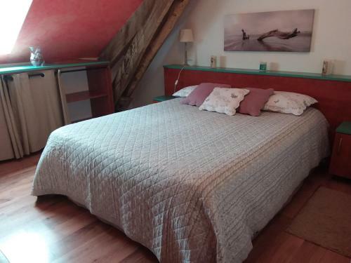 G�te De La Maison Bleue