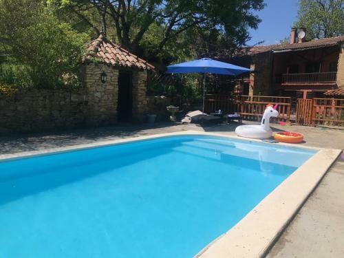Hameau De Montcabirol - Foix