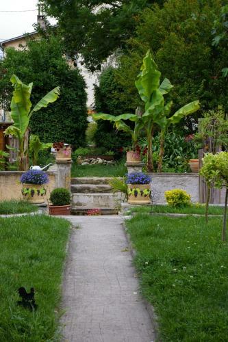 Hostal Gites De Mirepoix "le Presbyt�re"