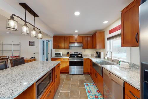 Renovated Family Farmhouse