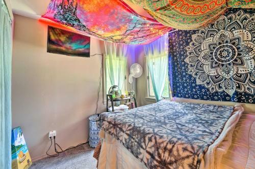 Vibrant Putney Cabin With Fire Pit Hike And Ski!