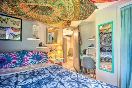 Vibrant Putney Cabin With Fire Pit Hike And Ski!