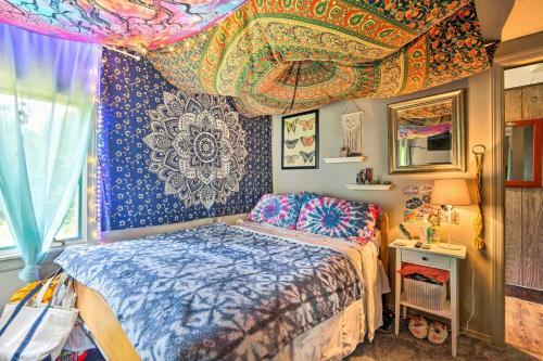 Vibrant Putney Cabin With Fire Pit Hike And Ski!