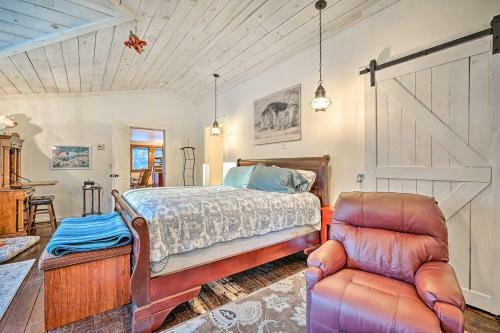 Pet-friendly Clarendon Home With River Access!