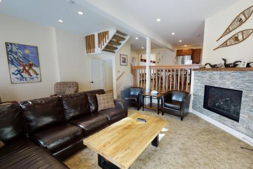 Trailside 5b