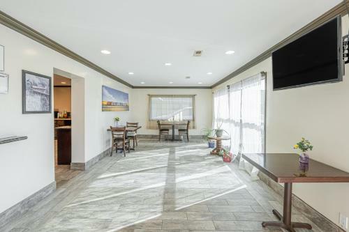 Rich Inn Hotel