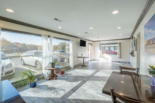 Rich Inn Hotel