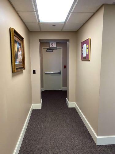 Hostal Ralph Stanley Museum Lodging