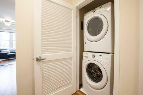 Apartamento Stylish 1 Bdrm Apt W/king Bed