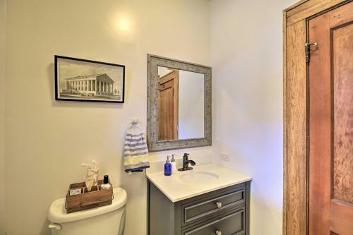 Pet-friendly Floyd House With Porch - In Town!