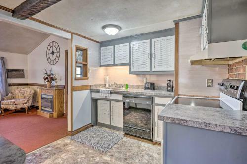 Heathsville Home With Sunroom Less Than 10 Mi To Beach!