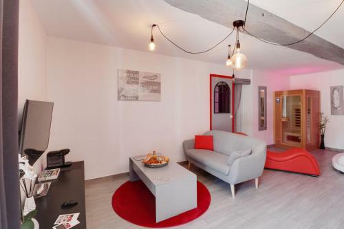 Apartamento Suite Cupidon- Domaine Des Trois Ch�teaux