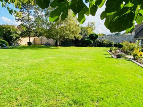 Apartamento Suite Cupidon- Domaine Des Trois Ch�teaux