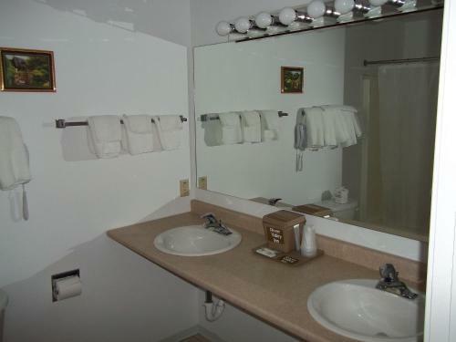 Motel River Valley Inn