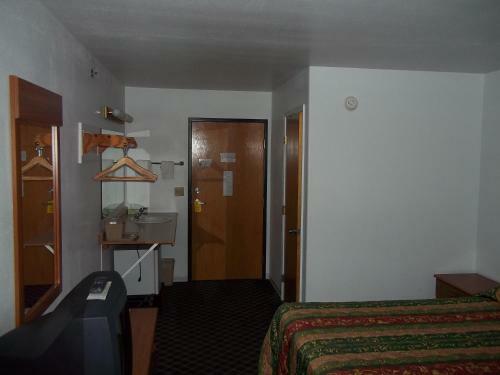 Motel River Valley Inn