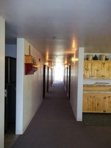 Motel River Valley Inn