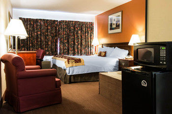 Motel Rodeway Inn - Muskegon