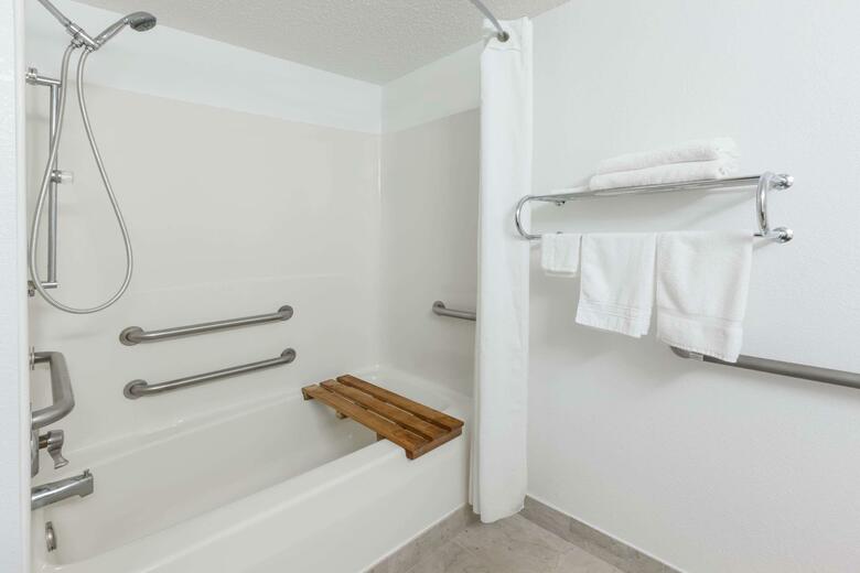 Hotel Super 8 Ionia
