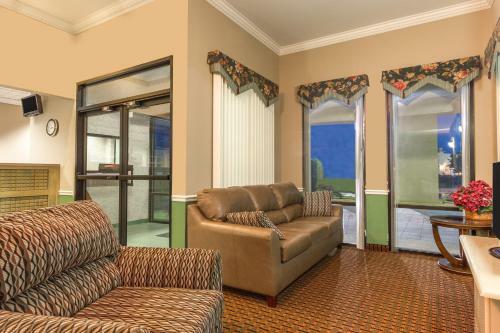 Hotel Super 8 - Madison
