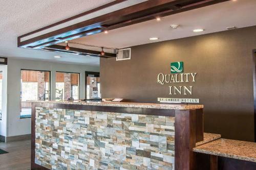 Motel Quality Inn Byron Center