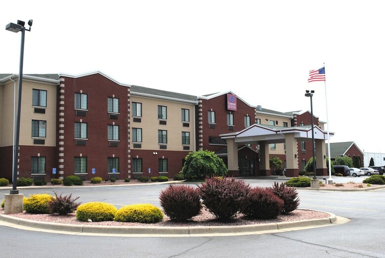 Hotel Comfort Suites Grand Rapids South