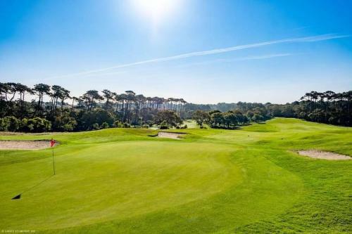Apartamento Vue Golf Dans R�sidence Nature "sympalappart"